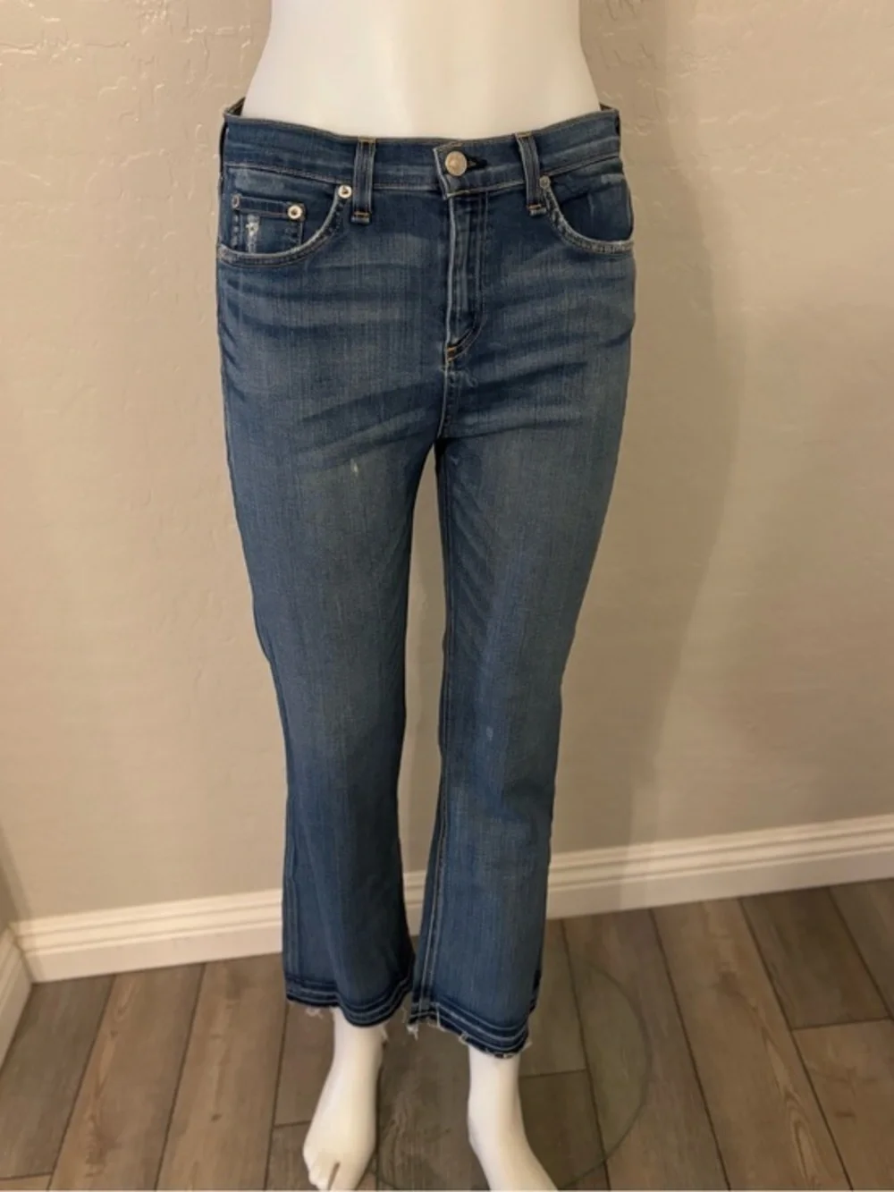 Rag & Bone High Rise Cropped Distressed Ankle Frey Jeans Size 29 Stark